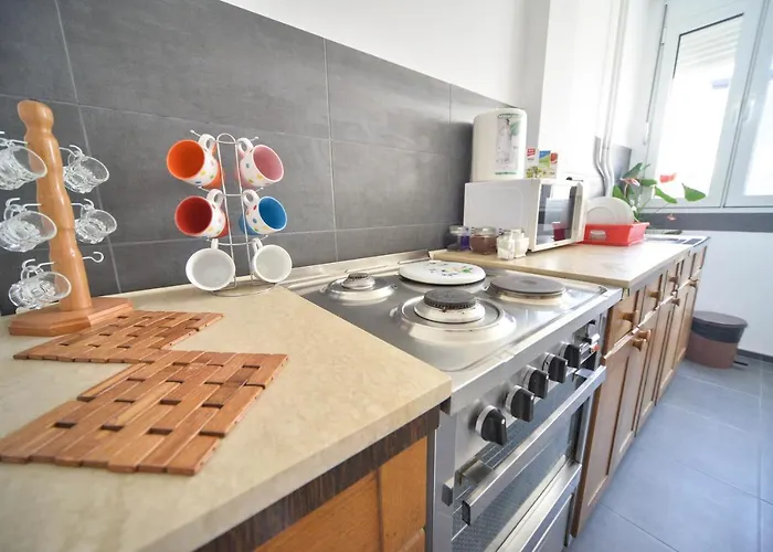 Centar Lux Διαμέρισμα Πίροτ